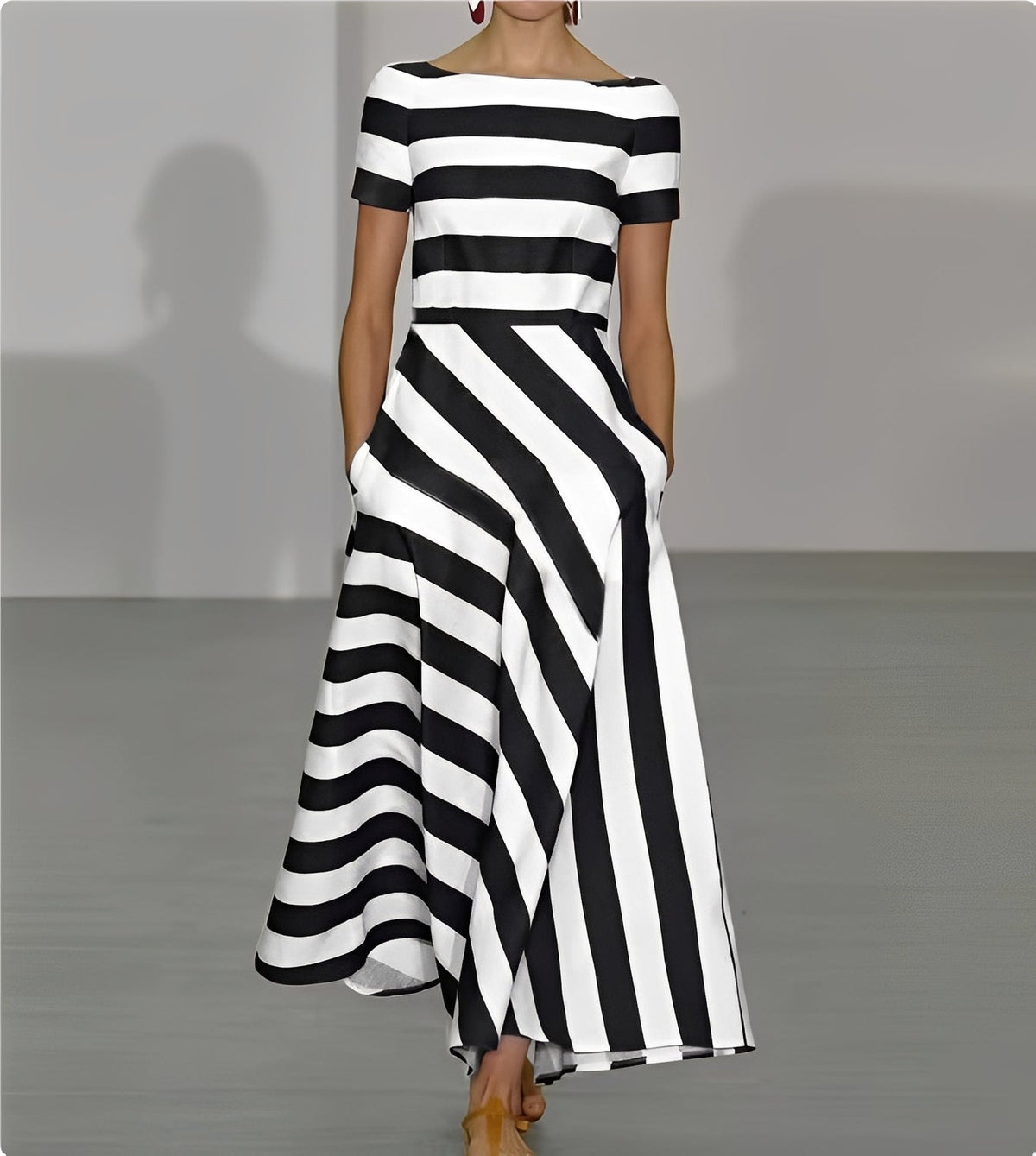Short sleeve maxi dresses for women with striped pattern and pockets