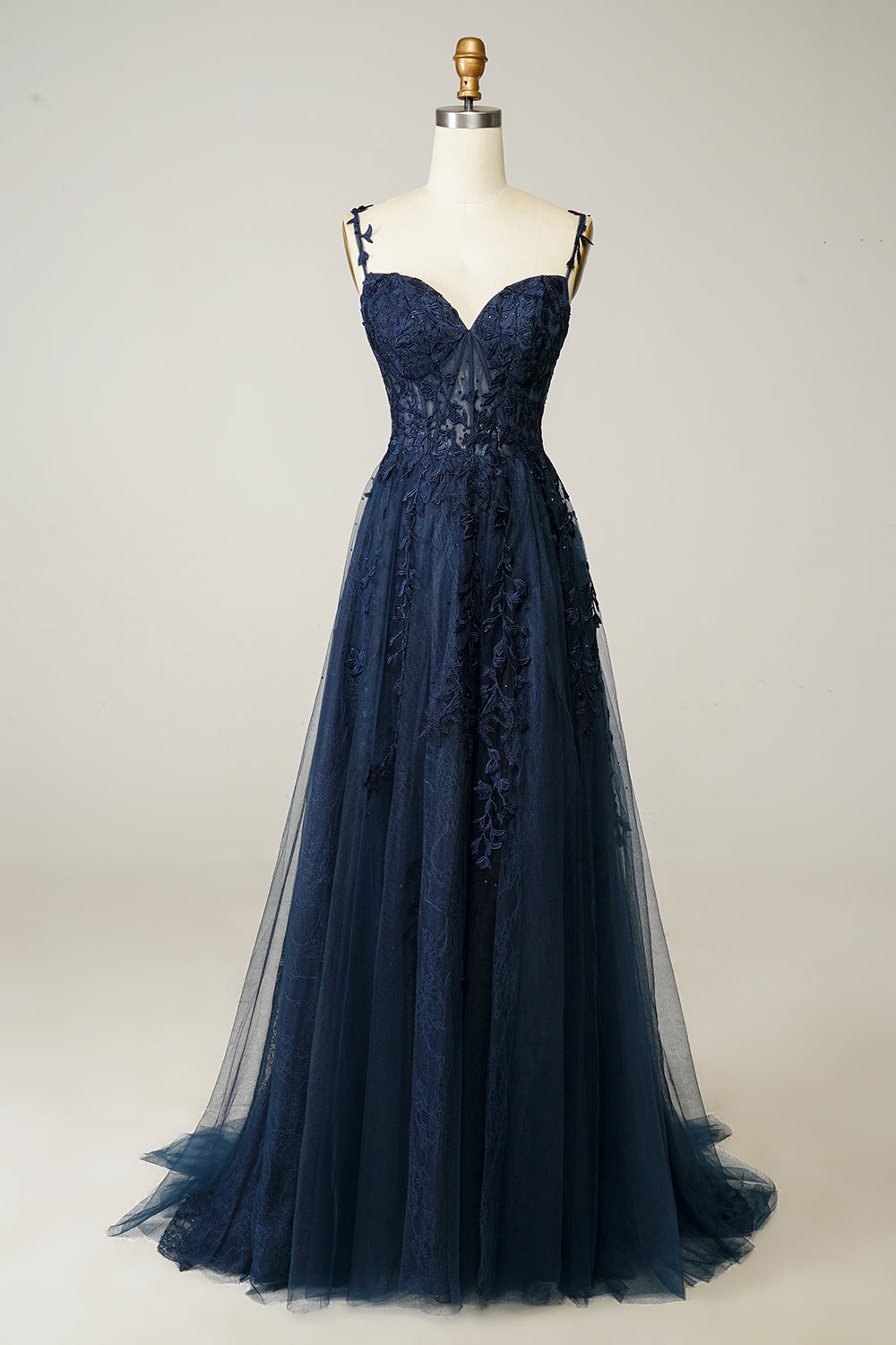 Formal dresses for women, A-line maxi dress with sweetheart neckline