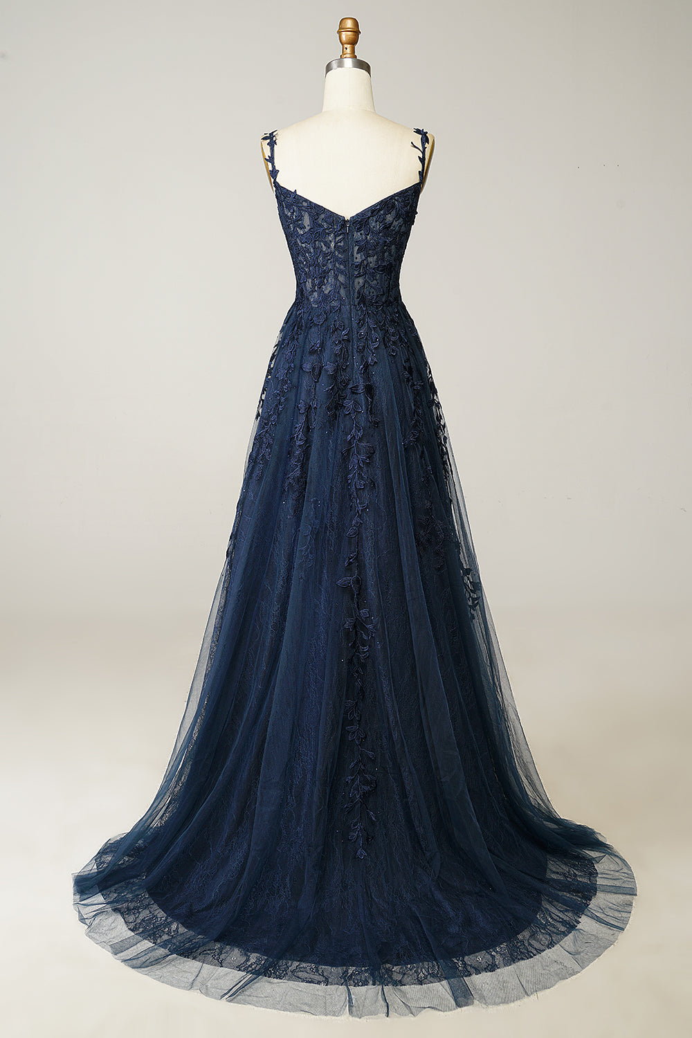 Formal dresses for women, A-line maxi dress with sweetheart neckline