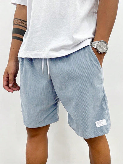 Mens shorts with drawstring waist and side pockets, relaxed fit