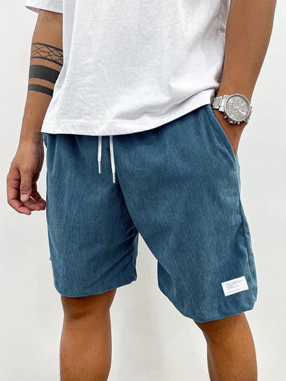Mens shorts with drawstring waist and side pockets, relaxed fit