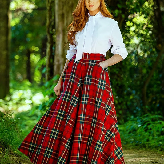 A-line tartan skirt for women with elastic waist and pockets