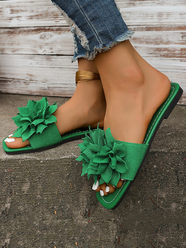 Women sandals with flower detail, open toe flat slides