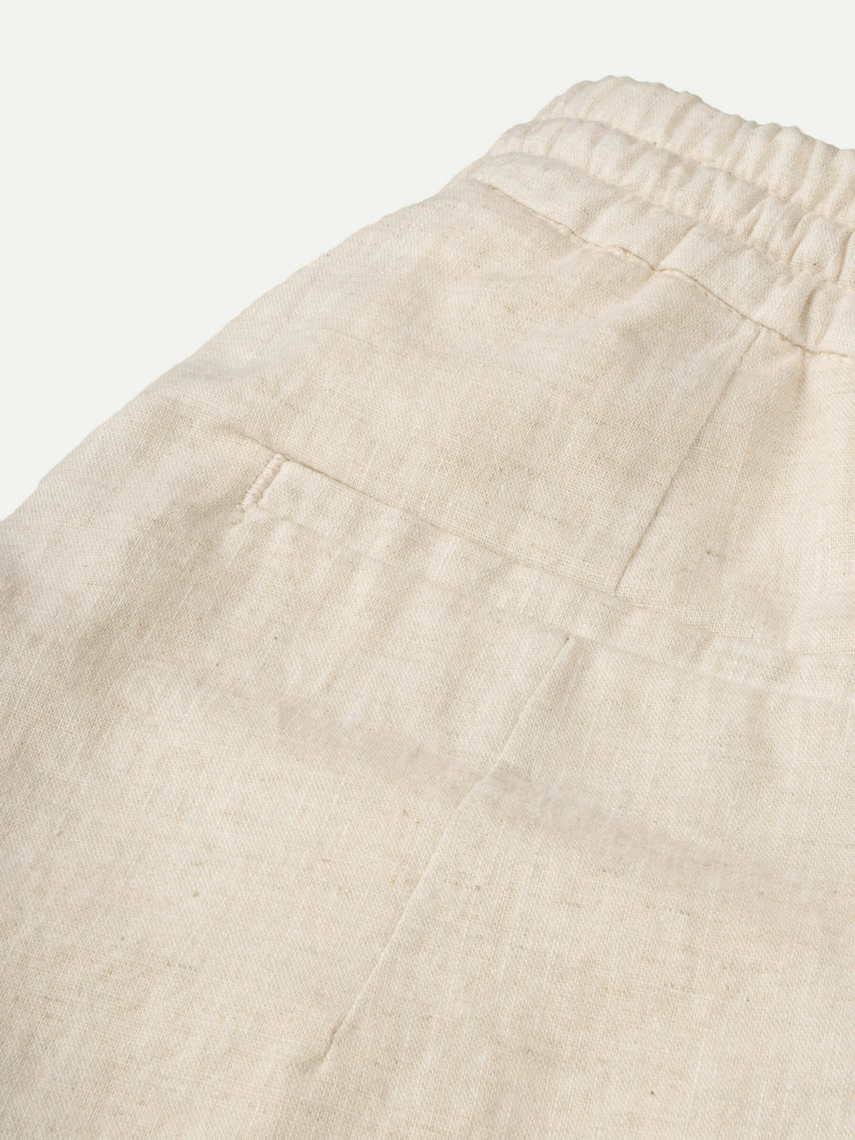 Mens shorts with drawstring waist and turn-up hems for summer