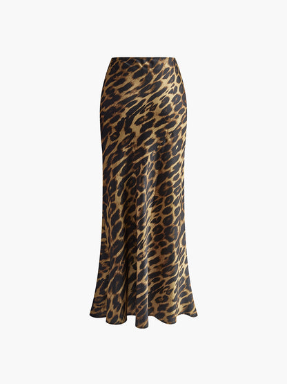 Women's low waist leopard print maxi skirt with slim fit and flared hem