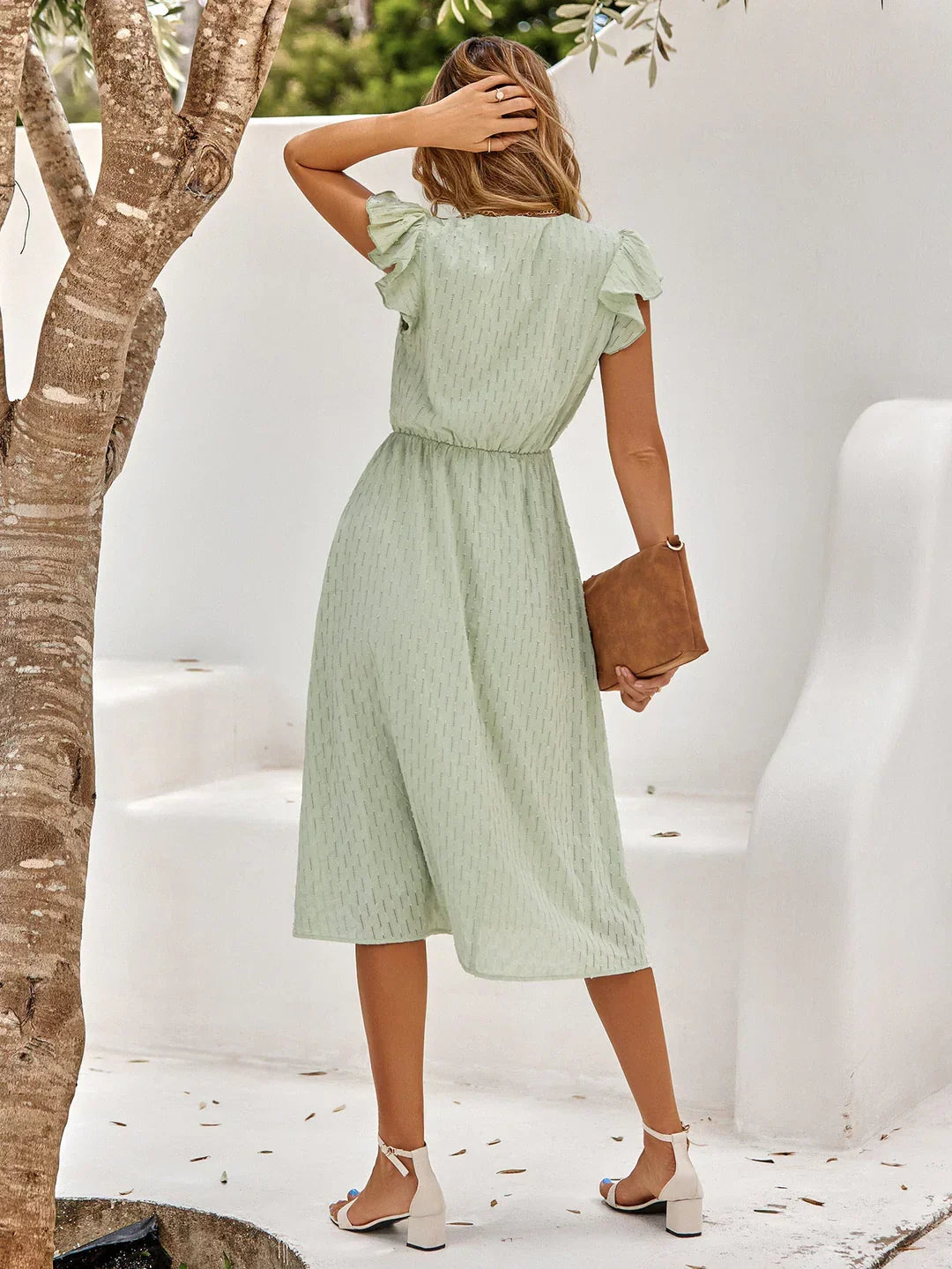 Summer dresses for women, v-neck midi dress with flutter sleeves