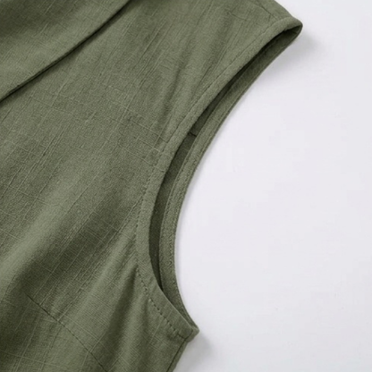 Blouse for women with peter pan collar and cap sleeves