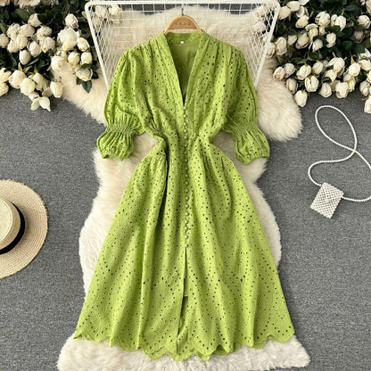 Summer dresses for women, eyelet midi dress with v-neck and puff sleeves