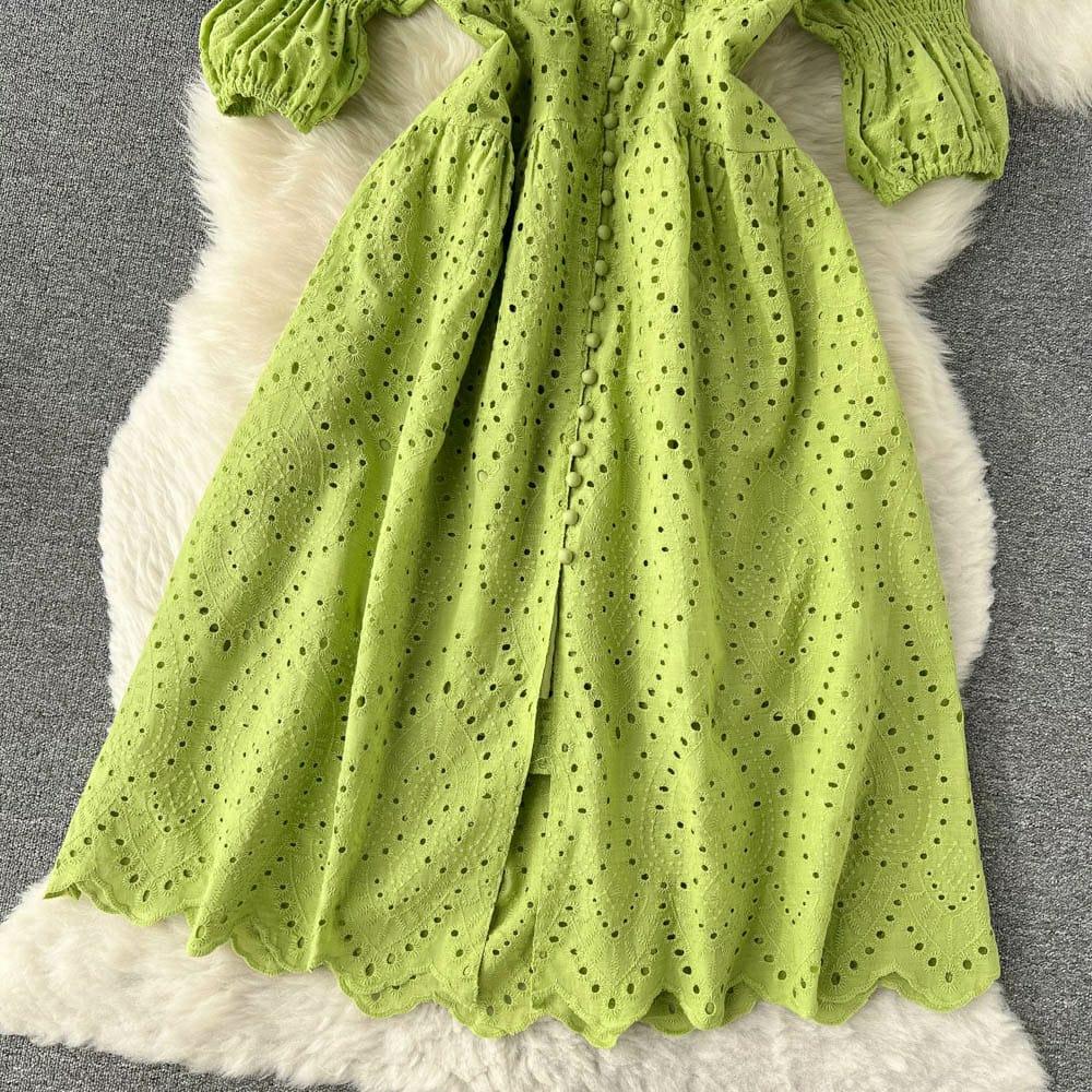 Summer dresses for women, eyelet midi dress with v-neck and puff sleeves