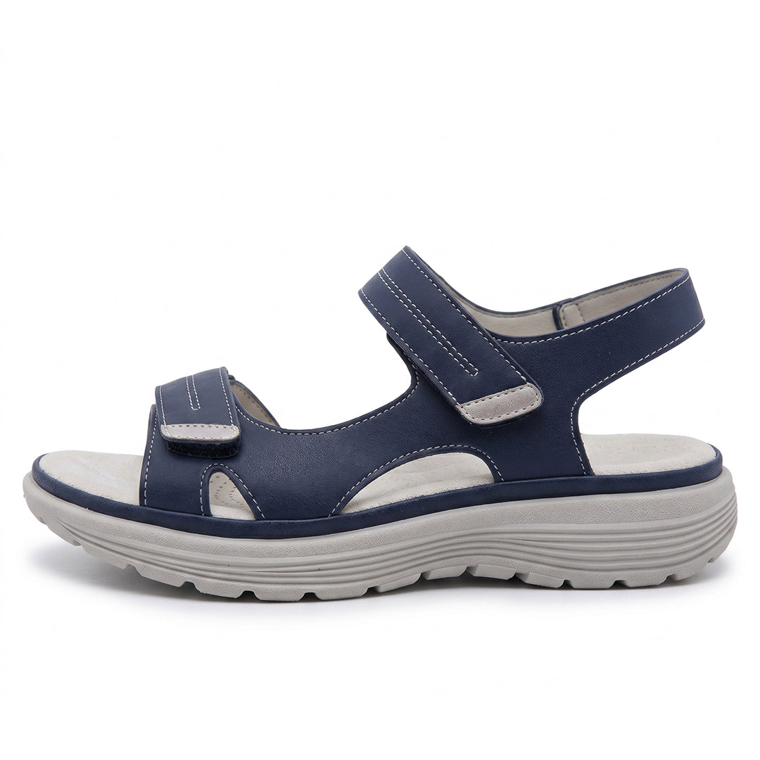 Women sandals with adjustable double strap and chunky sole