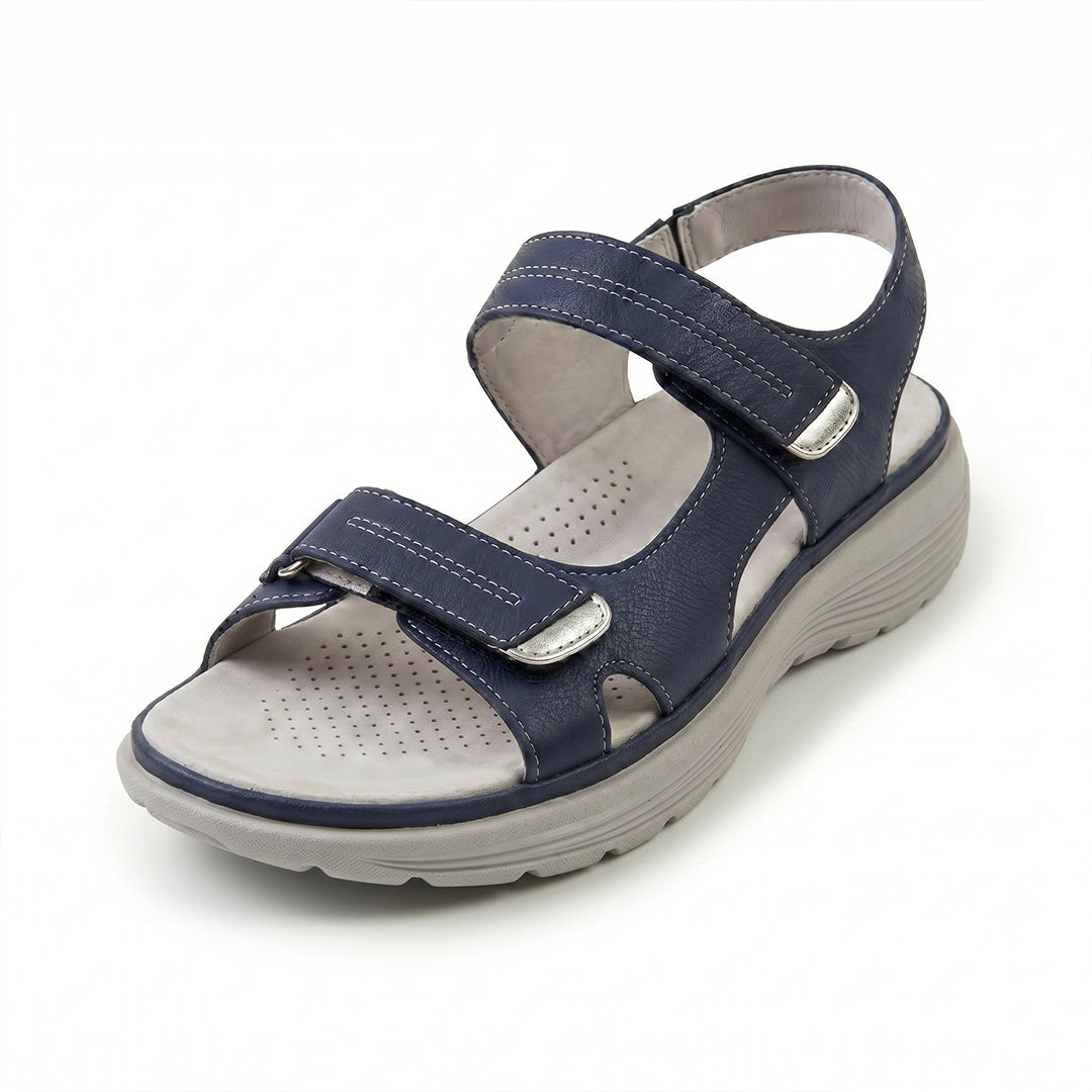 Women sandals with adjustable double strap and chunky sole
