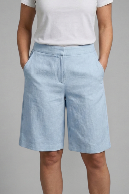Womens shorts with high waist and relaxed fit, knee length with pockets