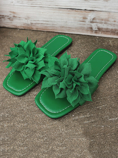 Women sandals with flower detail, open toe flat slides