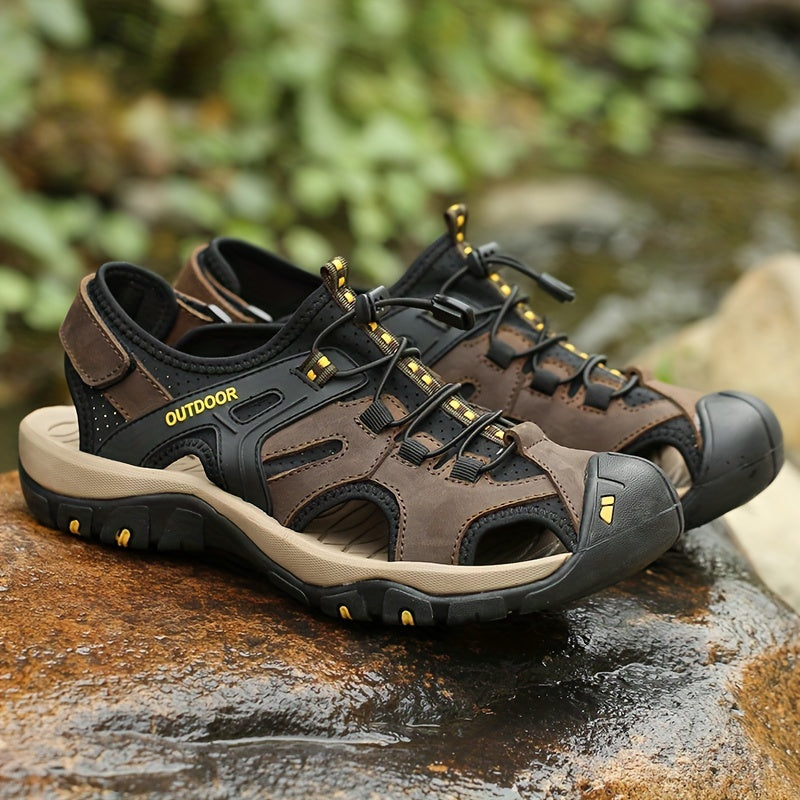 Men sandals with closed toe, toggle lacing and hook and loop heel strap for hiking