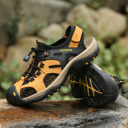 Men sandals with closed toe, toggle lacing and hook and loop heel strap for hiking