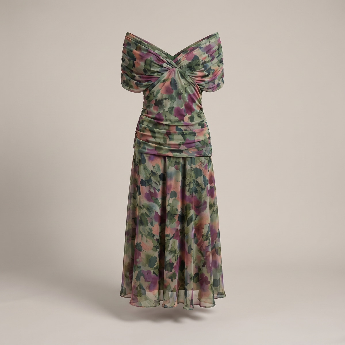 Formal dresses for women with V-neck and pleated waist, maxi length