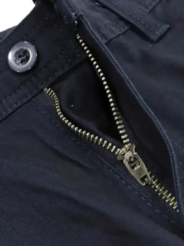 Mens shorts with knee-length cut, zip fly, belt loops and button cargo pockets