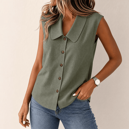 Blouse for women with peter pan collar and cap sleeves