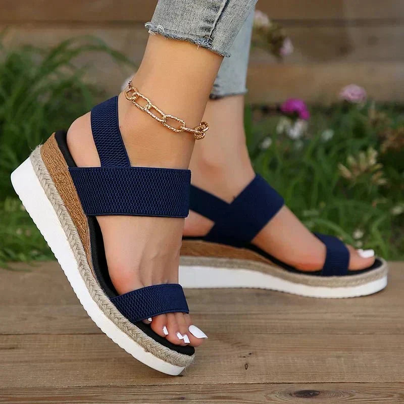 Women sandals with wedge platform and elastic slingback straps